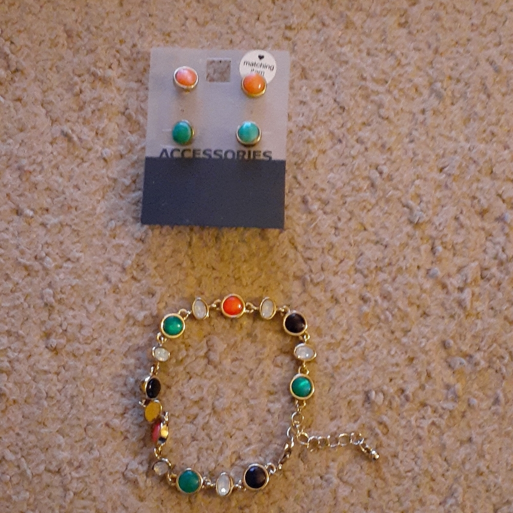 Old Navy Fashion Earrings and Bracelet Set - Orange, Green, and Gold
